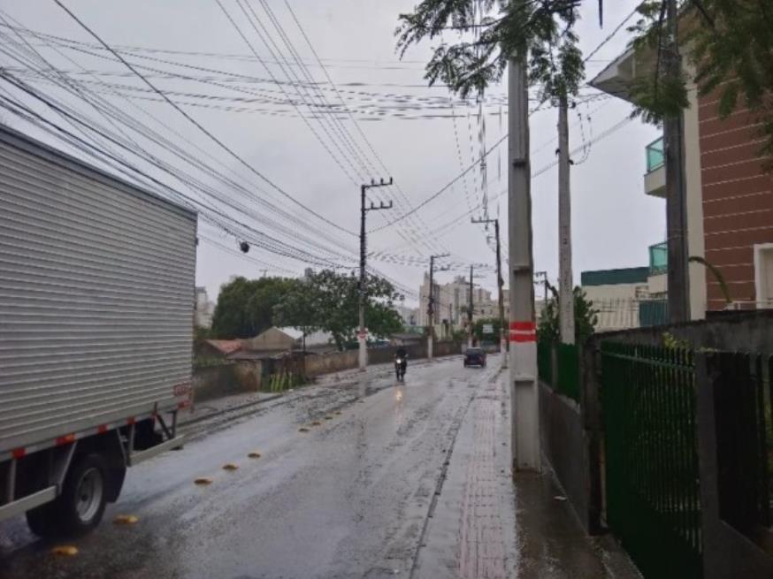 Foto ilustrativa 13 - São José/SC – Roçado – Sala com 123m²