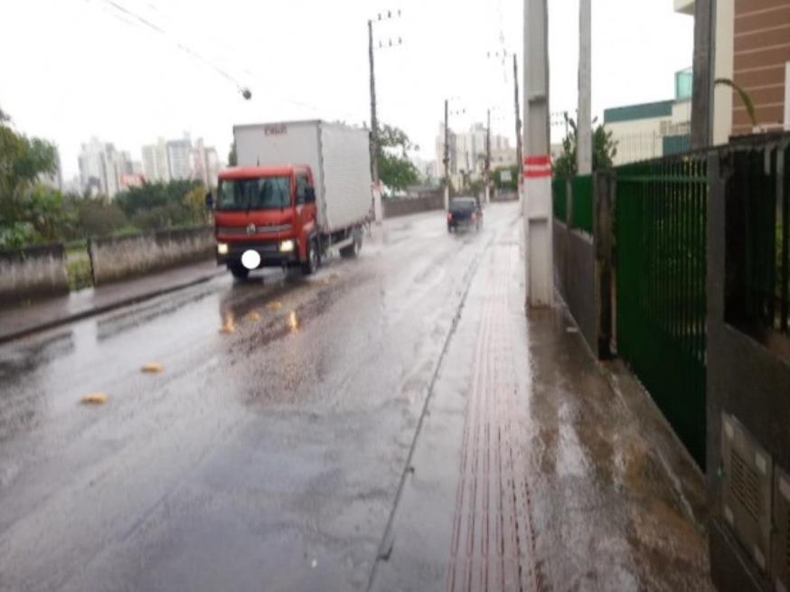 Foto ilustrativa 14 - São José/SC – Roçado – Sala com 123m²