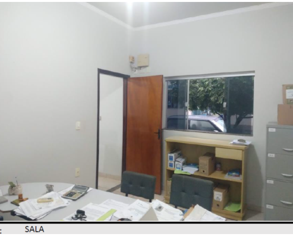 Foto de Paranaíba/MS – Centro – Casa em terreno de 356 m²