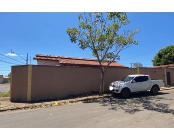 Casa no Conjunto Residencial Patrocínio em Araguaína/TO — foto 1