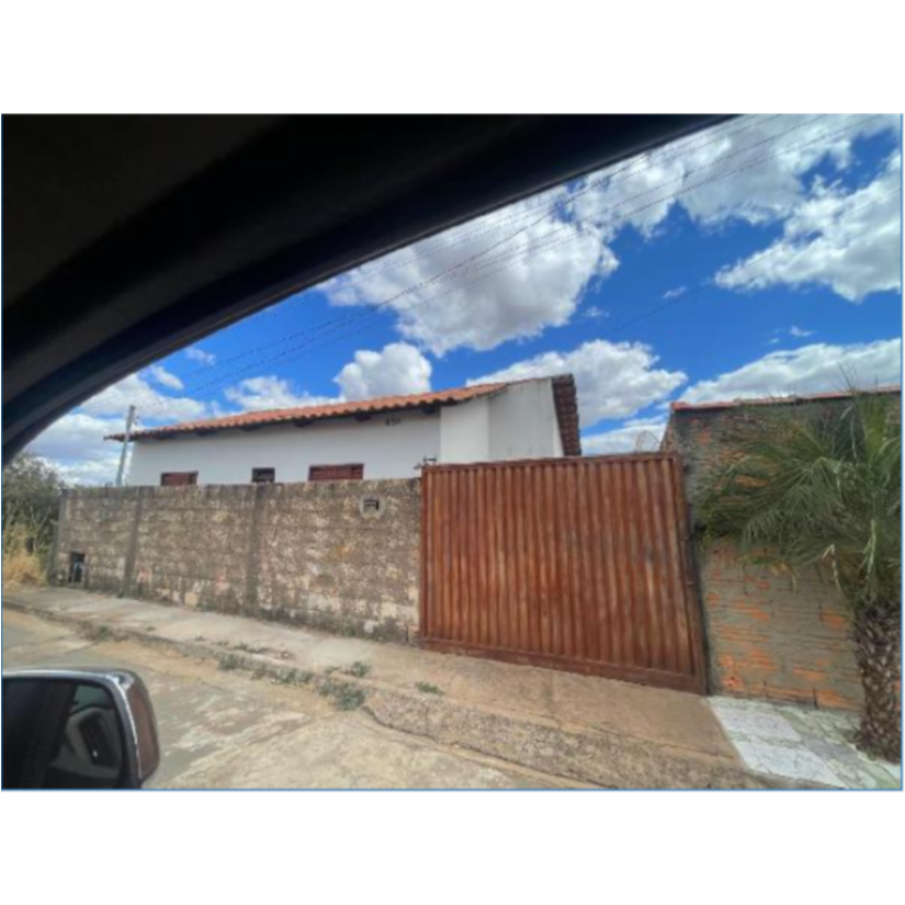 Foto de Presidente Olegário/MG - Planalto - Casa com 54 m²