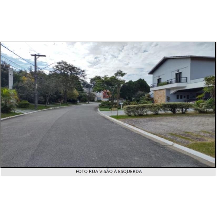 Foto de Santana de Parnaíba/SP - Mor. dos Pinheiros - Casa com 235m²