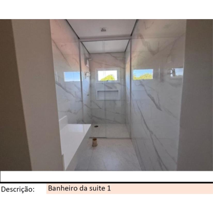 Foto de Nerópolis/GO - Centro - Casa com 610m²