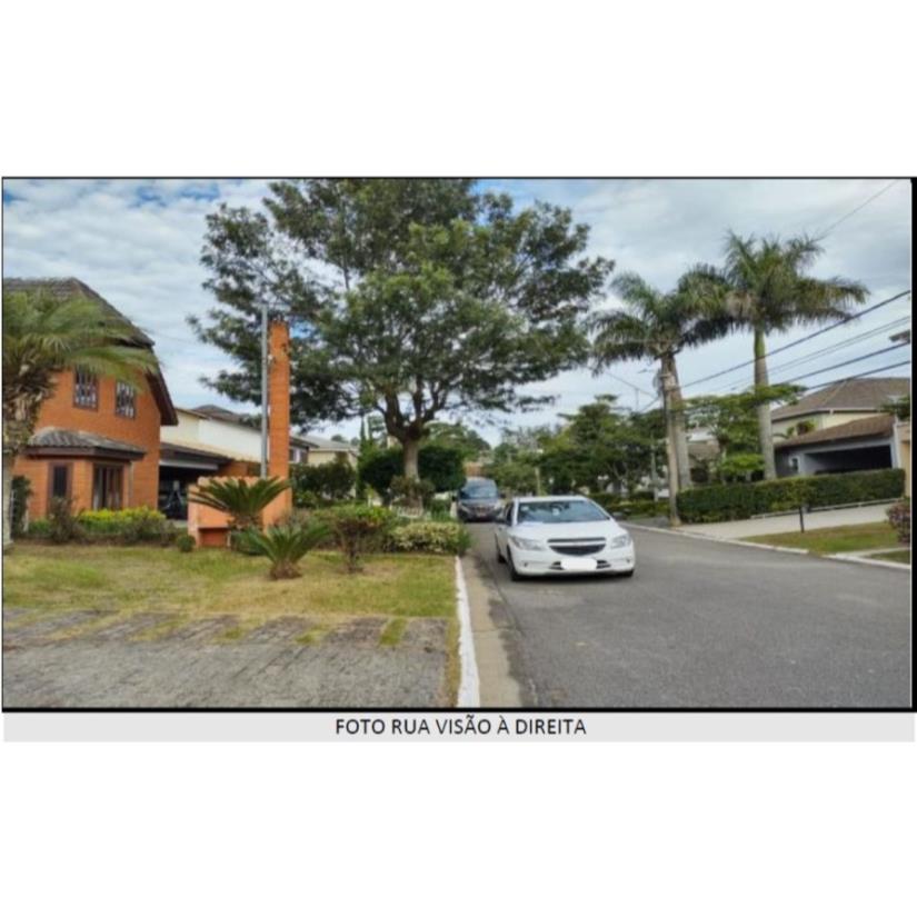 Foto de Santana de Parnaíba/SP - Mor. dos Pinheiros - Casa com 235m²
