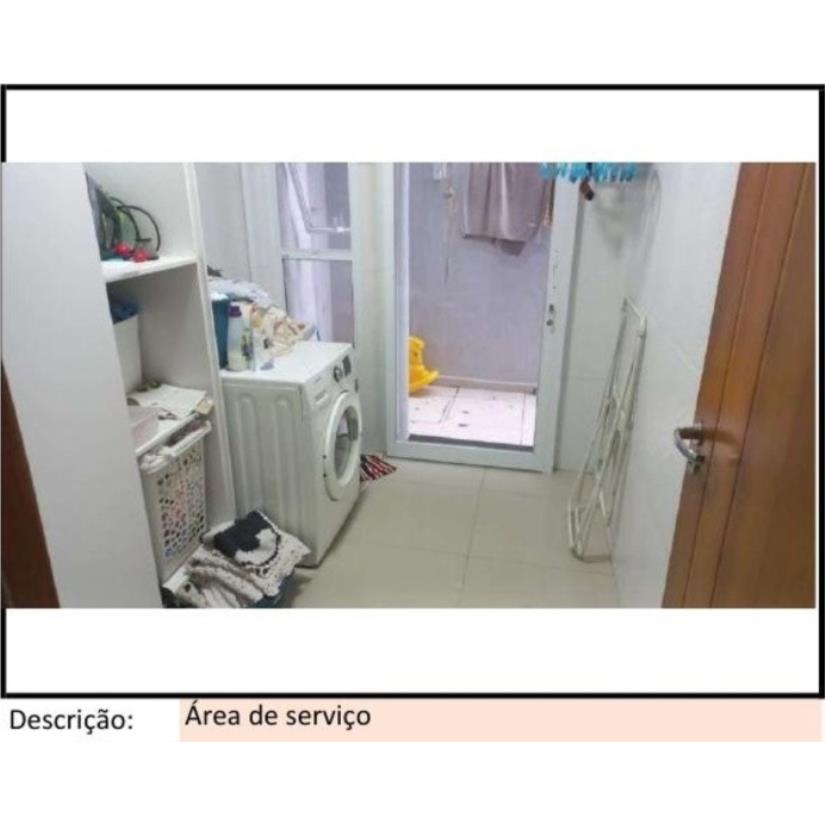 Foto de Mogi das Cruzes/SP – Fazenda Rodeio – Casa com 246m²
