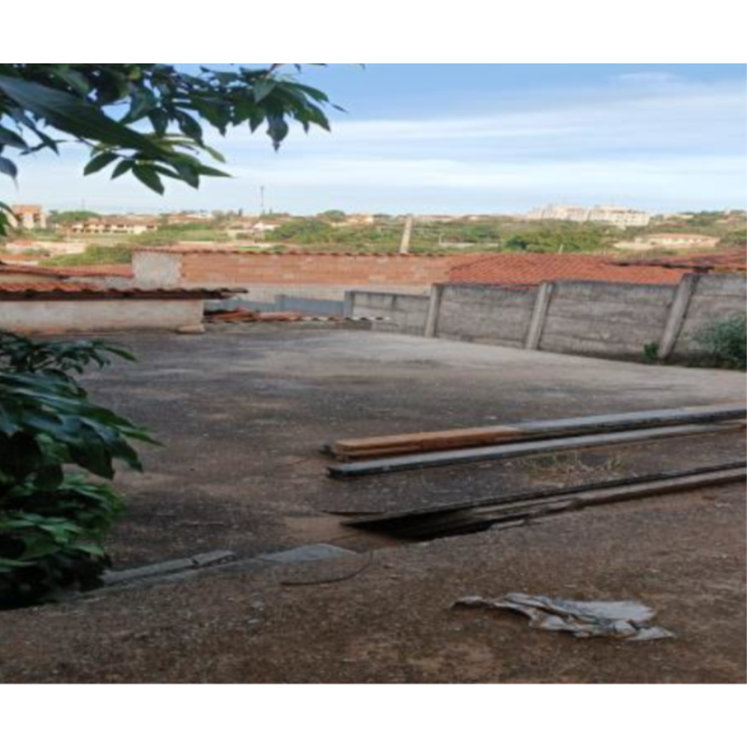 Foto de Mateus Leme/MG - Santa Bárbara - Casa com 64m²