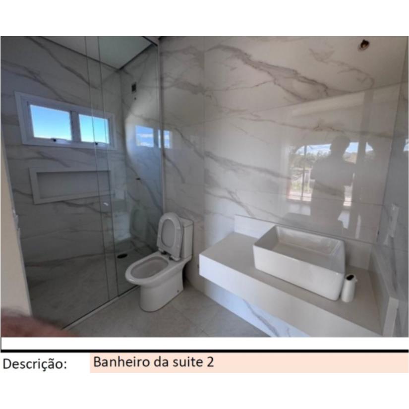 Foto de Nerópolis/GO - Centro - Casa com 610m²