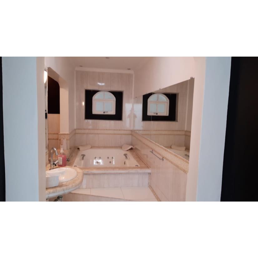Foto de Campinas/SP - Jardim do Lago - Casa desocupada com 169m²