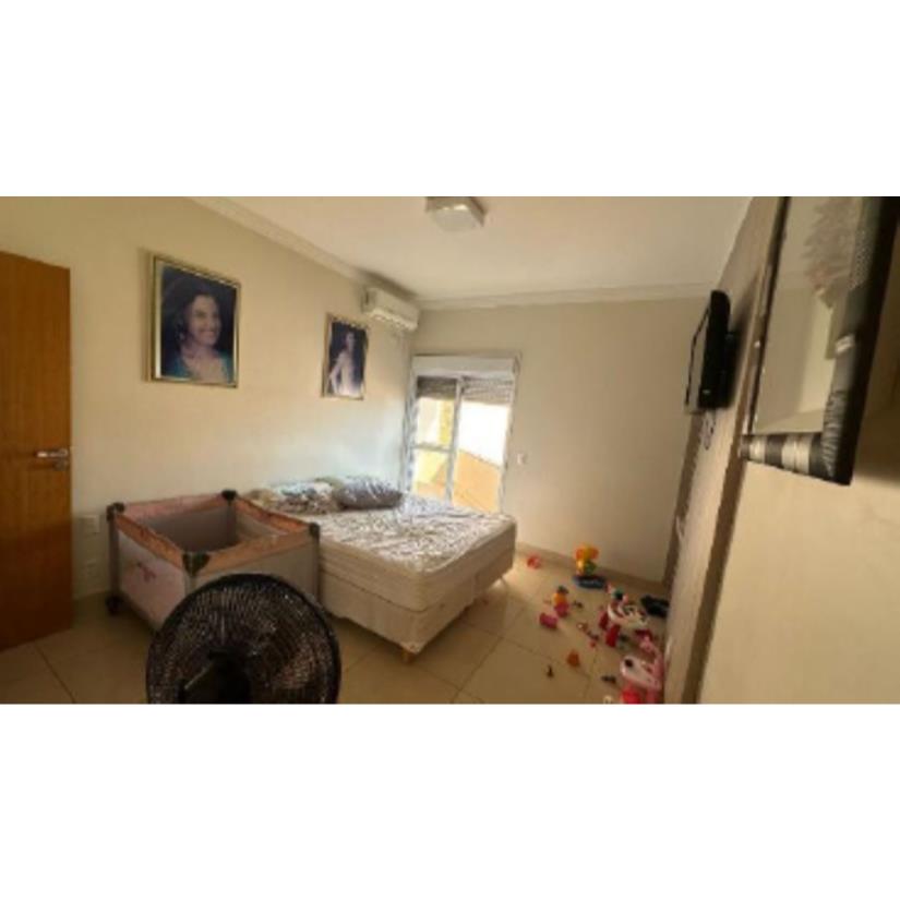 Foto de Uberaba/MG – Vila Santa Maria – Casa  Resid. com 335m²