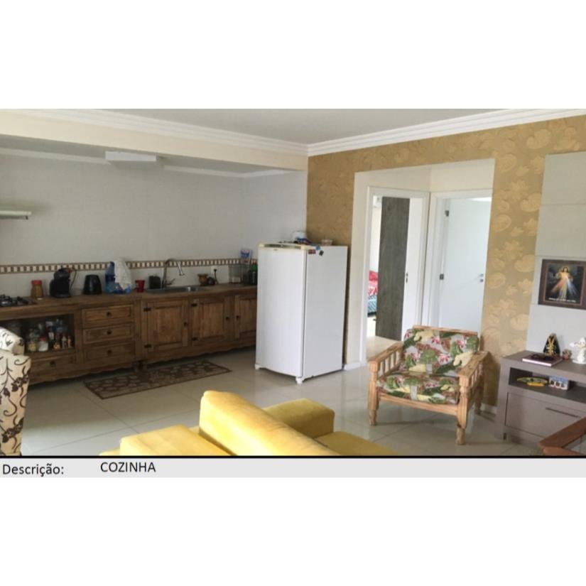 Foto de Camboriú/SC - Areias - Apartamento com 77m²