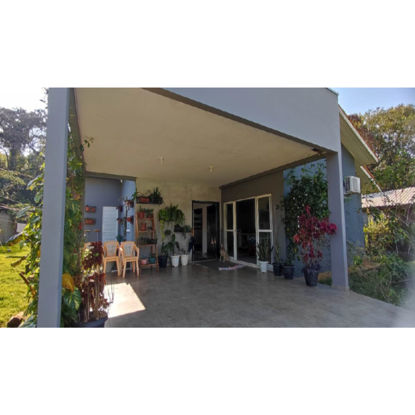 Foto de Foz do Iguaçu/PR - Loteamento Porto Dourado - Casa com 336m²