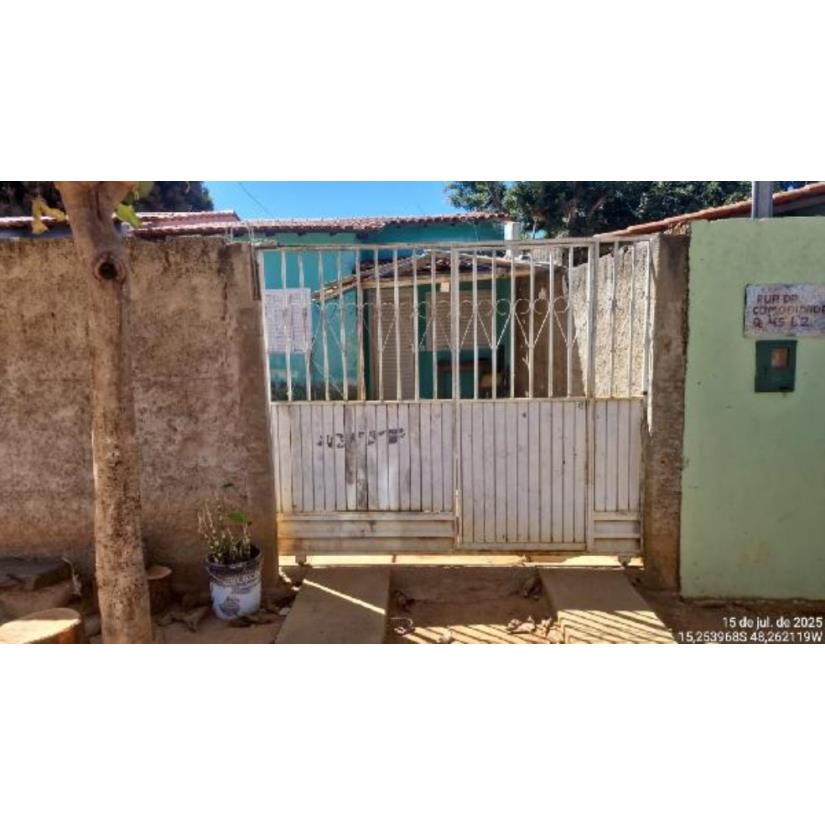Foto de Padre Bernardo/GO - CENTRO - Casa com 62m²