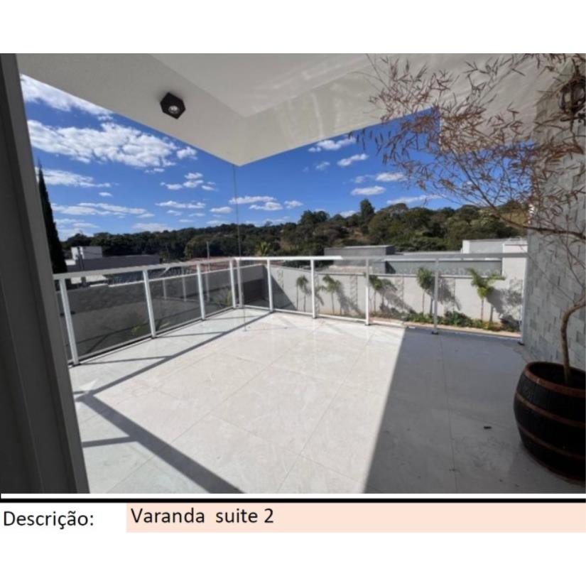Foto de Nerópolis/GO - Centro - Casa com 610m²