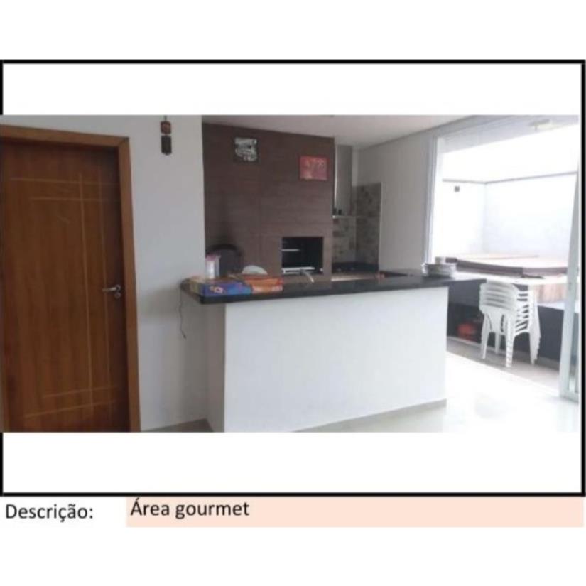 Foto de Mogi das Cruzes/SP – Fazenda Rodeio – Casa com 246m²