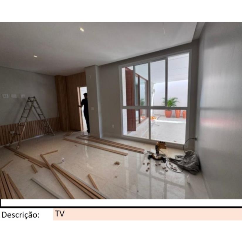 Foto de Nerópolis/GO - Centro - Casa com 610m²