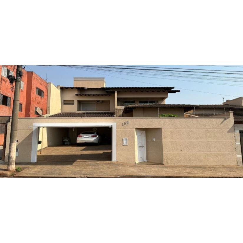 Foto de Uberaba/MG – Vila Santa Maria – Casa  Resid. com 335m²