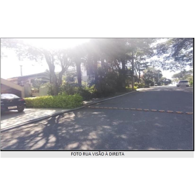Foto de Santana de Parnaíba/SP – Alphaville – Casa com 559m²