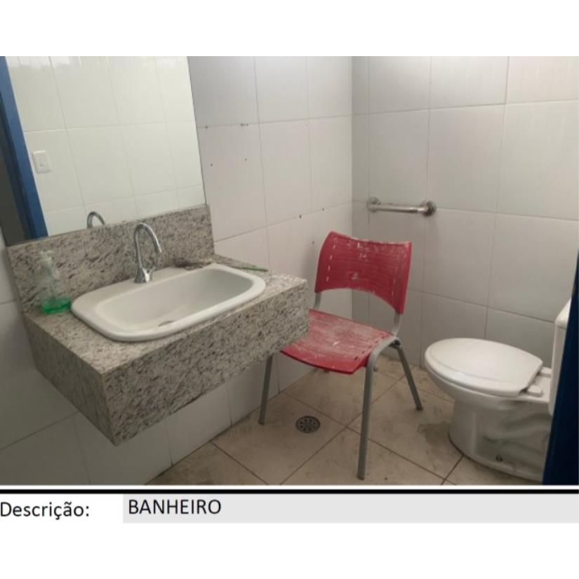 Foto de Taboão da Serra/SP - Parque Santos Dumont - Prédio comercial com 300m²