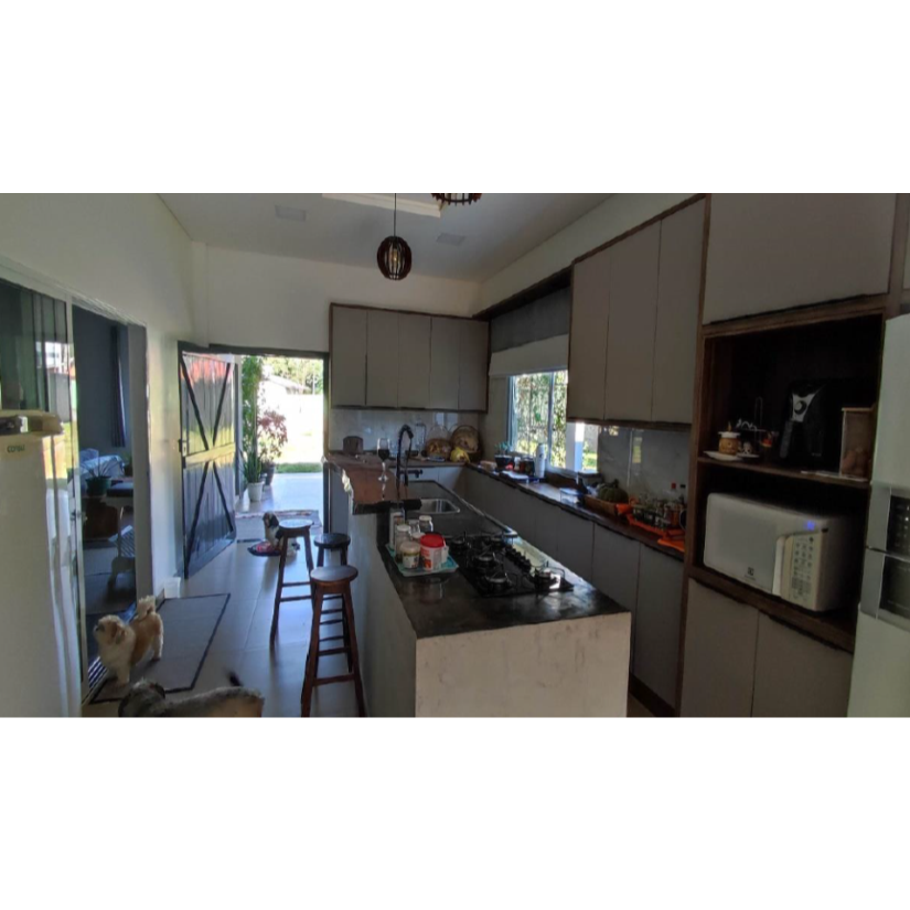 Foto de Foz do Iguaçu/PR - Loteamento Porto Dourado - Casa com 336m²
