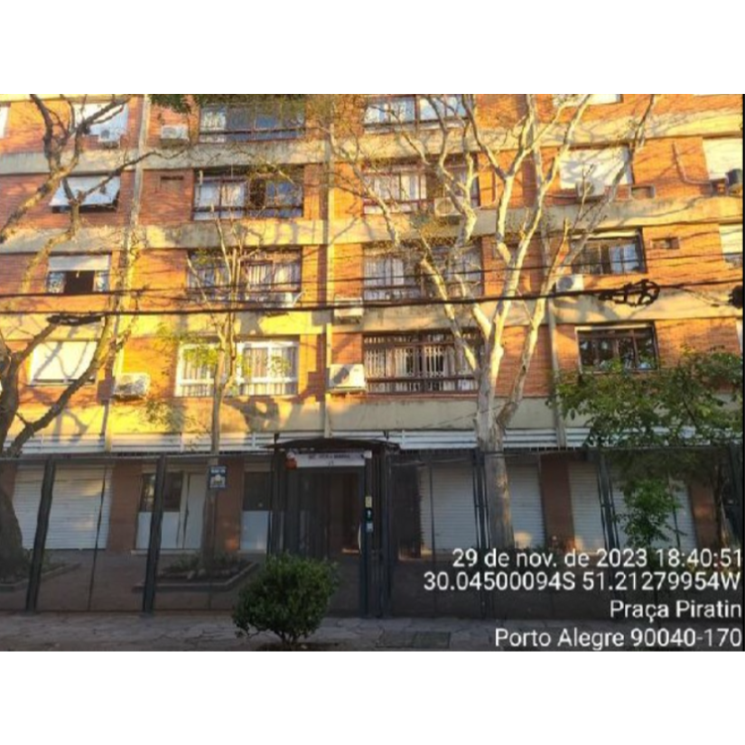Foto de Porto Alegre/RS - Santana - Loja com 37m²