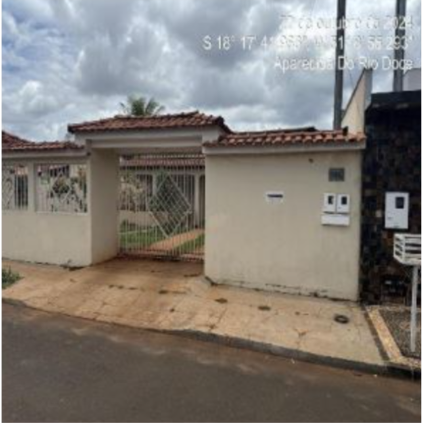 Foto de Aparecida do Rio Doce/GO - Setor Central - Casa com 122m²
