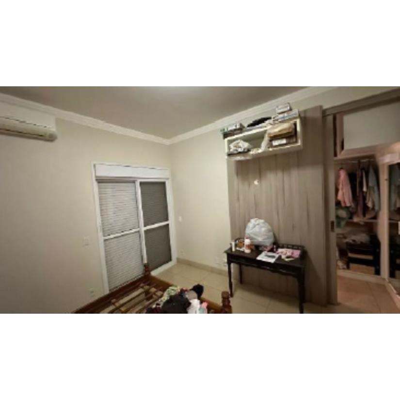 Foto de Uberaba/MG – Vila Santa Maria – Casa  Resid. com 335m²