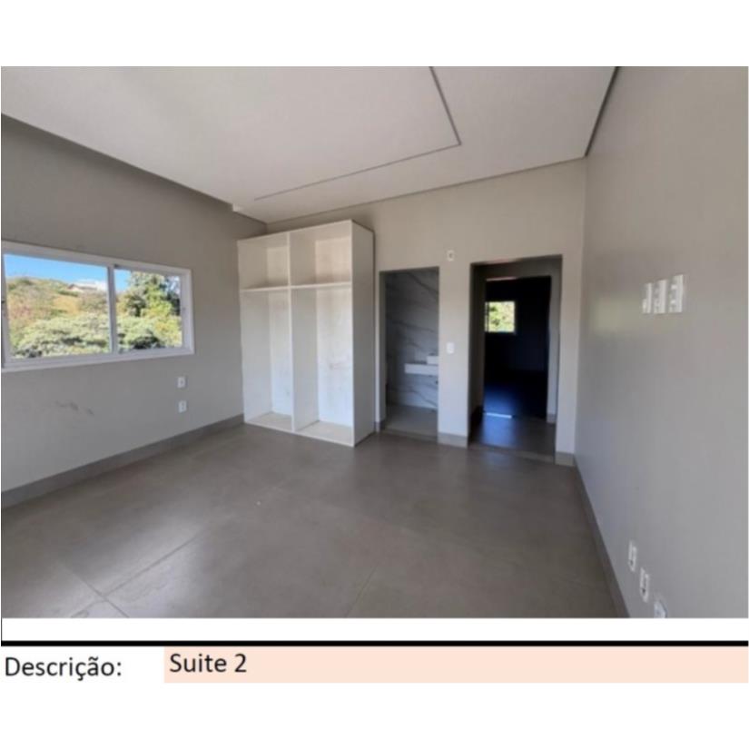 Foto de Nerópolis/GO - Centro - Casa com 610m²