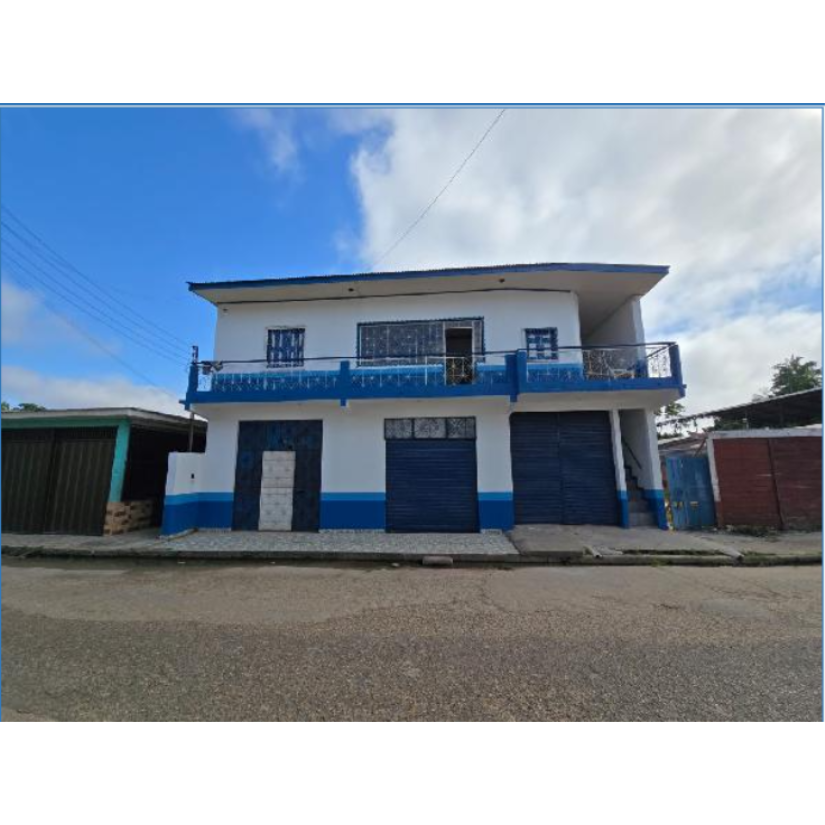 Foto de Fonte Boa/AM - Cidade Nova - Casa com 215 m²