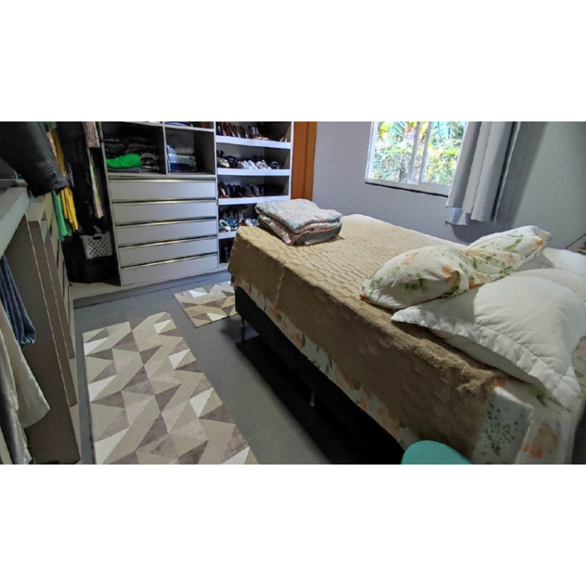 Foto de Foz do Iguaçu/PR - Loteamento Porto Dourado - Casa com 336m²