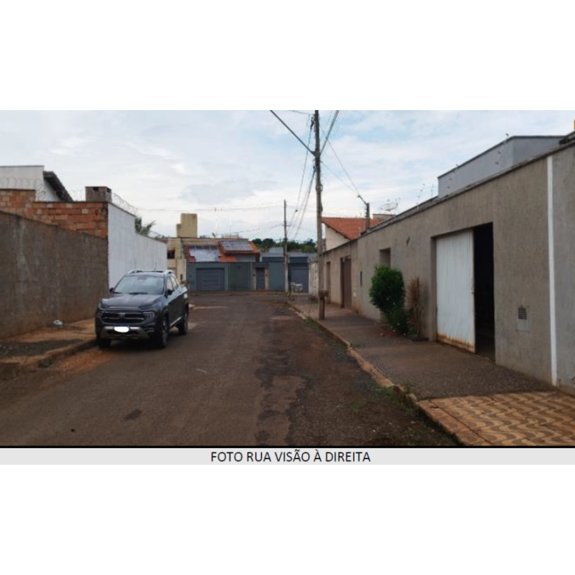 Foto de Ituiutaba/MG - Drummond II - Casa com 302m²