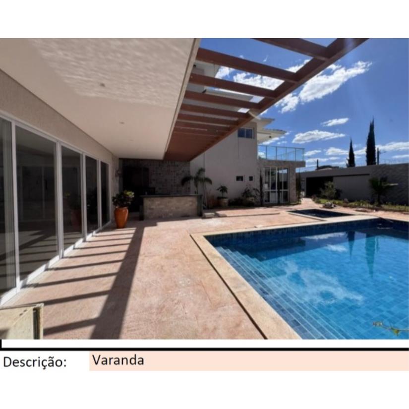 Foto de Nerópolis/GO - Centro - Casa com 610m²
