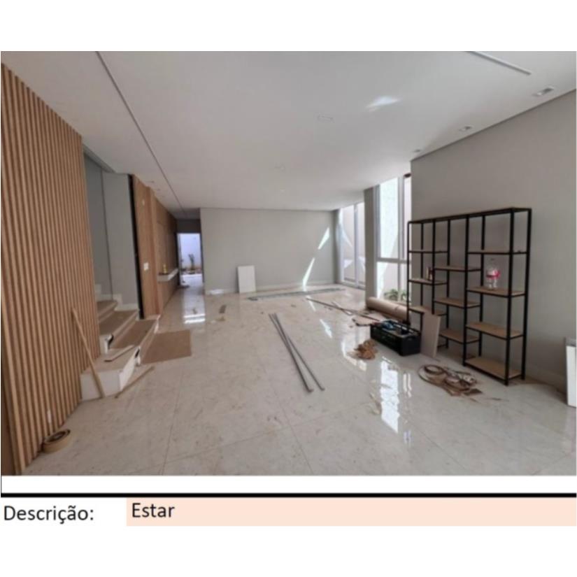 Foto de Nerópolis/GO - Centro - Casa com 610m²
