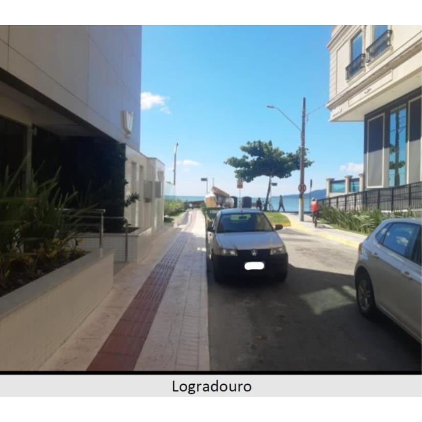 Foto de Itapema/SC - Meia Praia - Apto frente mar com 373m²