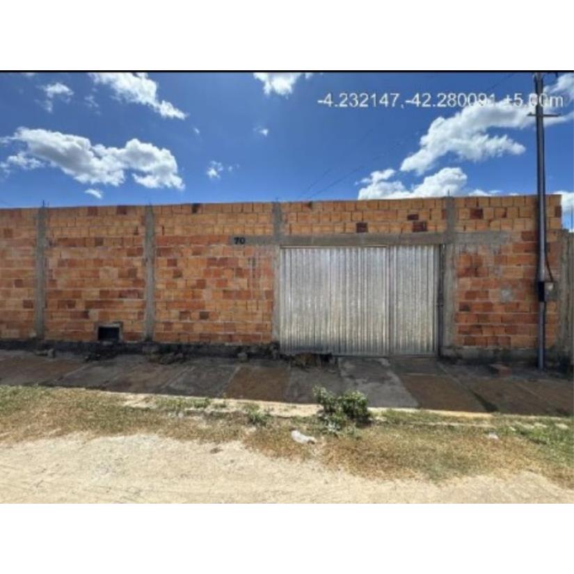 Foto de BARRAS/PI - CENTRO - Casa com 60m²