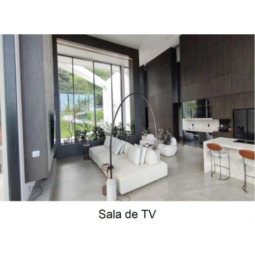 Foto de Goiânia/GO – Res. Aldeia do Vale – Casa com 357m²