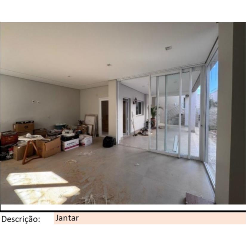 Foto de Nerópolis/GO - Centro - Casa com 610m²