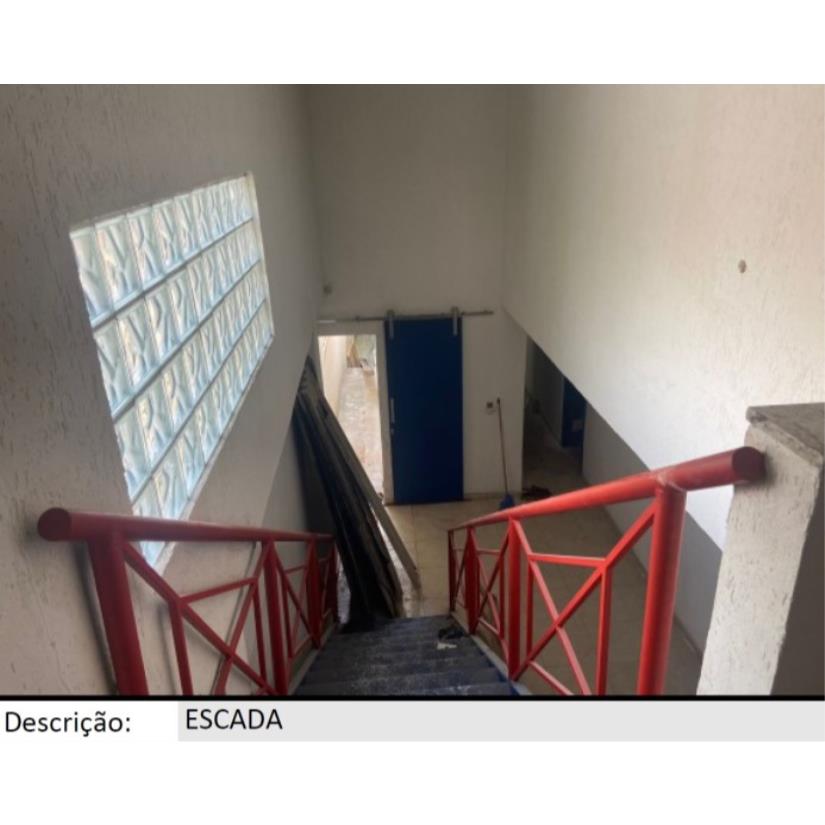 Foto de Taboão da Serra/SP - Parque Santos Dumont - Prédio comercial com 300m²
