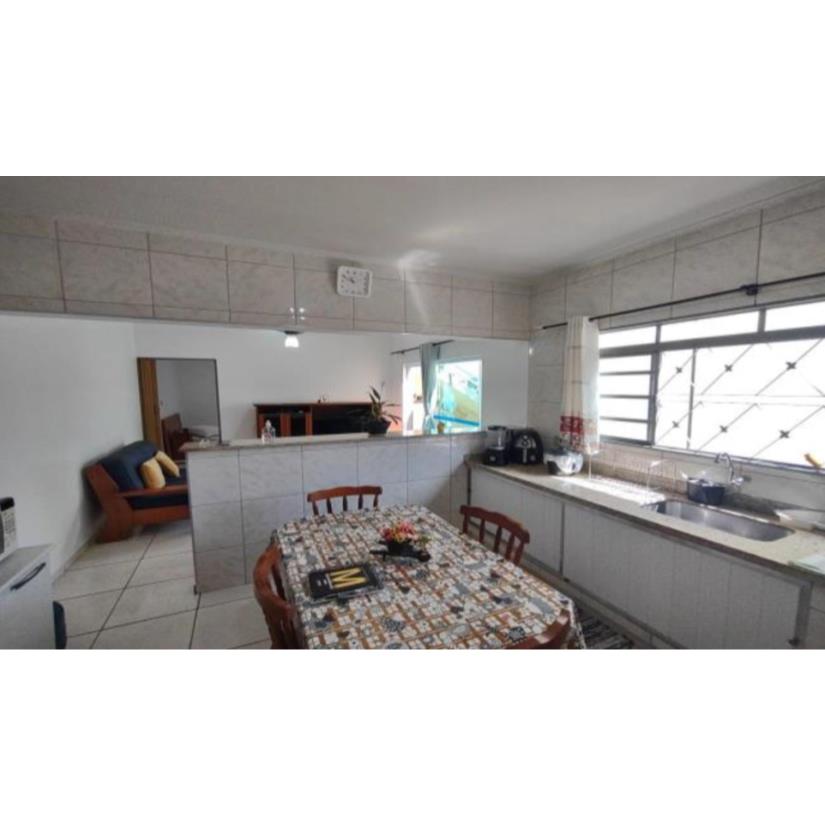 Foto de Porto Ferreira/SP - Jardim Alto da Serrra D'Água - Casa com 200m²