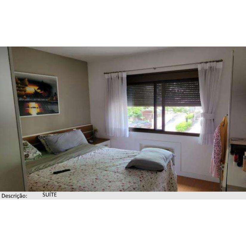 Foto de Porto Alegre/RS - Petrópolis - Apartamento com 77m²