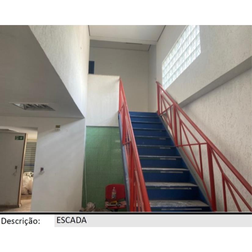 Foto de Taboão da Serra/SP - Parque Santos Dumont - Prédio comercial com 300m²