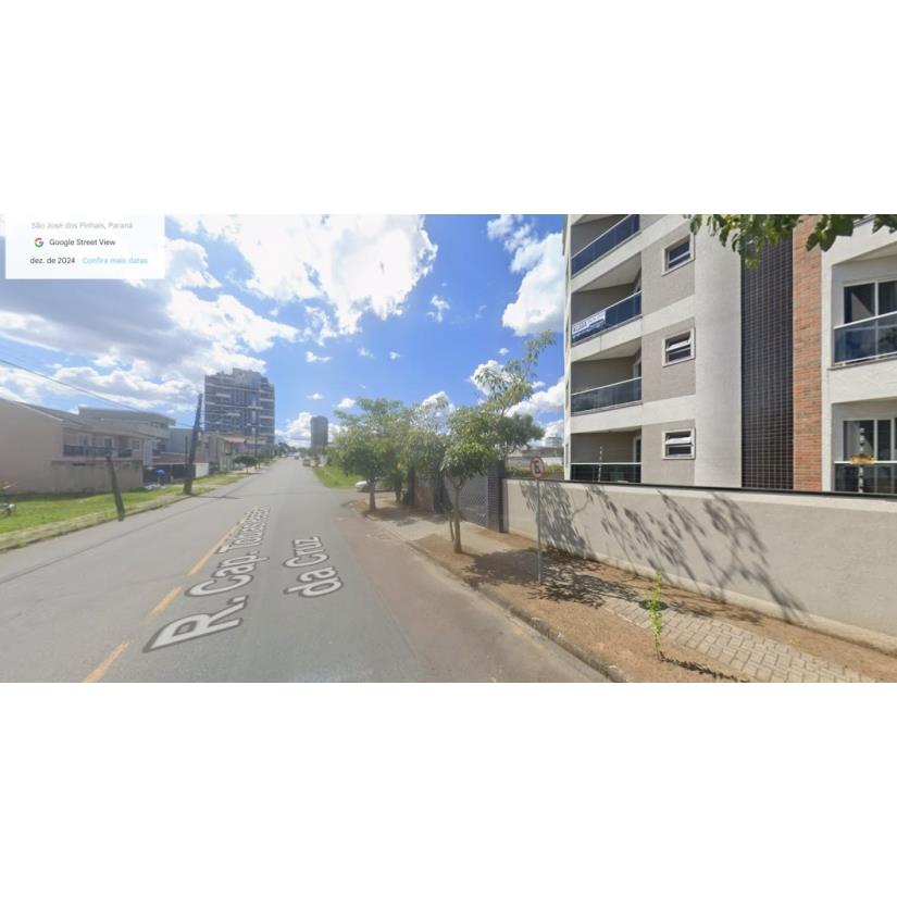 Foto de São José dos Pinhais/PR - Carioca - Apartamento com 68m²