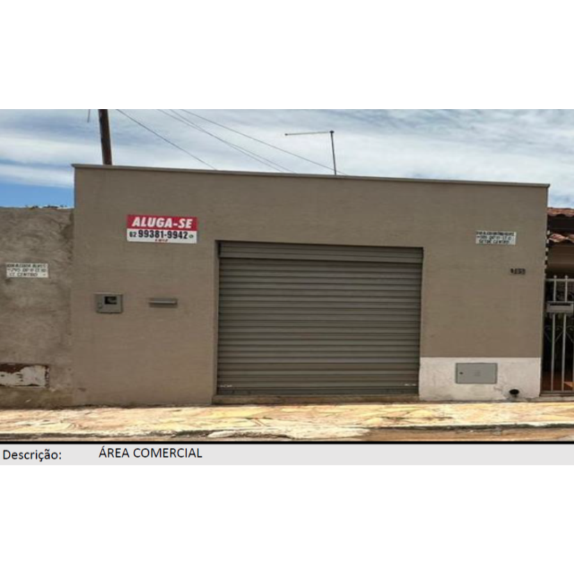 Foto de Trindade/GO – Centro – Casa em área de 230m²