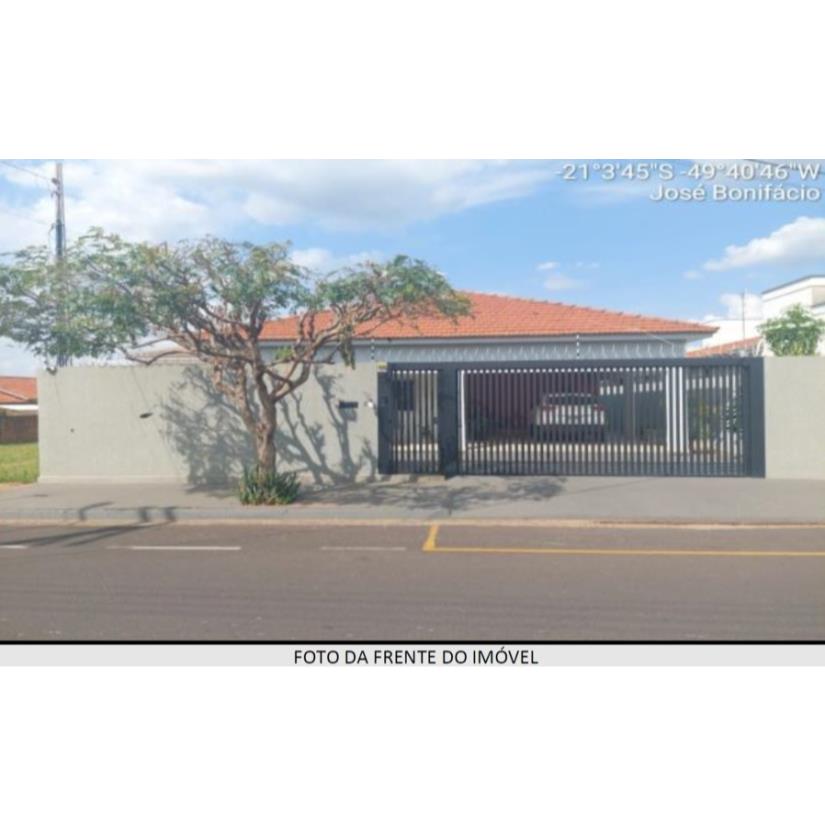 Foto de José Bonifácio/SP - São José - Casa com 260m²