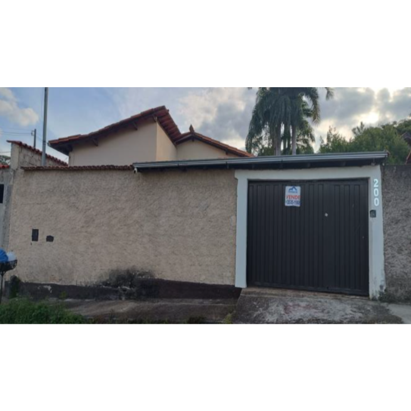 Foto de Mateus Leme/MG - Santa Bárbara - Casa com 64m²