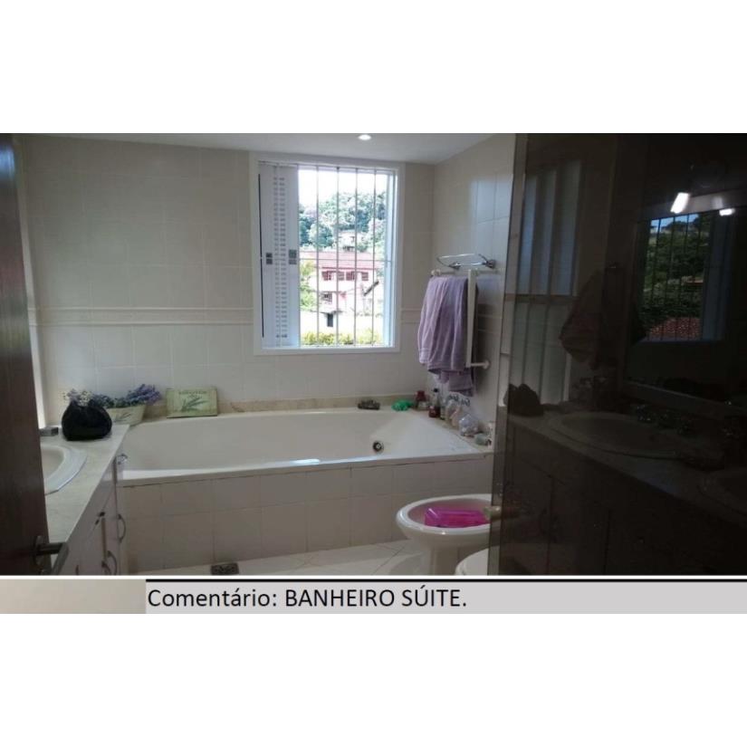 Foto de Petrópolis/RJ - Bingen - Casa com 276m²