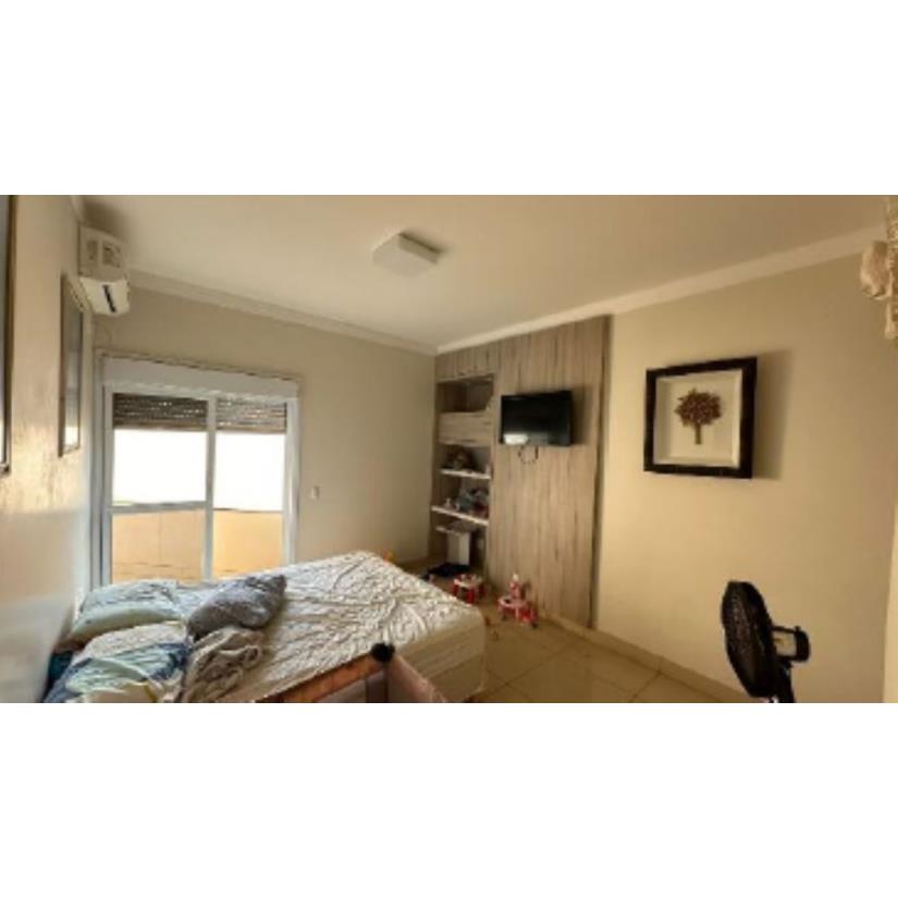 Foto de Uberaba/MG – Vila Santa Maria – Casa  Resid. com 335m²