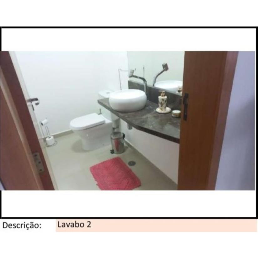 Foto de Mogi das Cruzes/SP – Fazenda Rodeio – Casa com 246m²