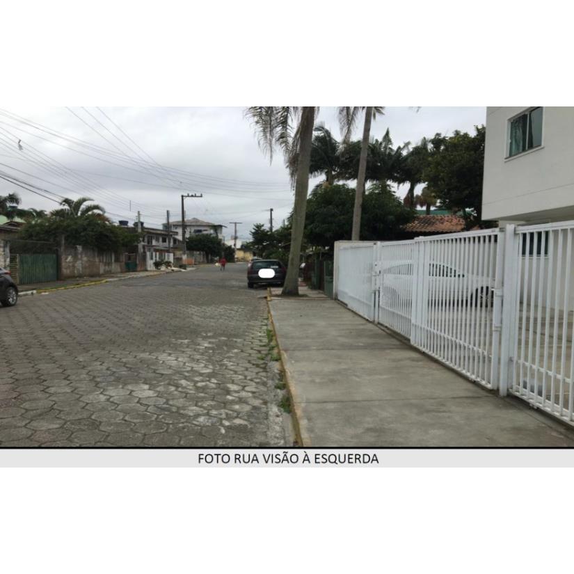 Foto de Camboriú/SC - Areias - Apartamento com 77m²