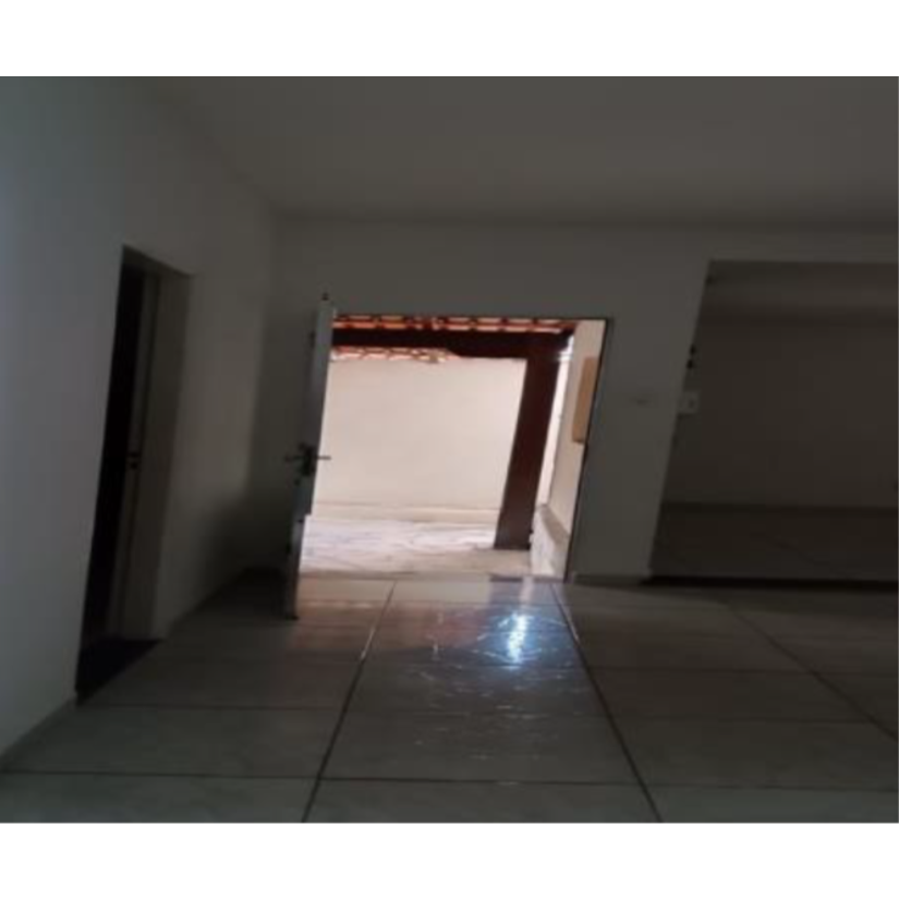Foto de Mateus Leme/MG - Santa Bárbara - Casa com 64m²