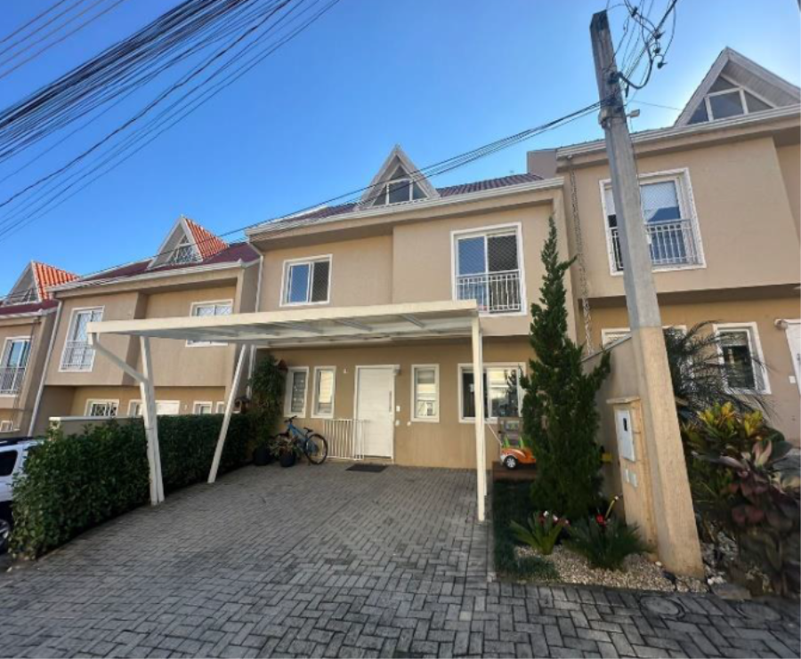 Curitiba/PR - Barreirinha - Casa com 172m²